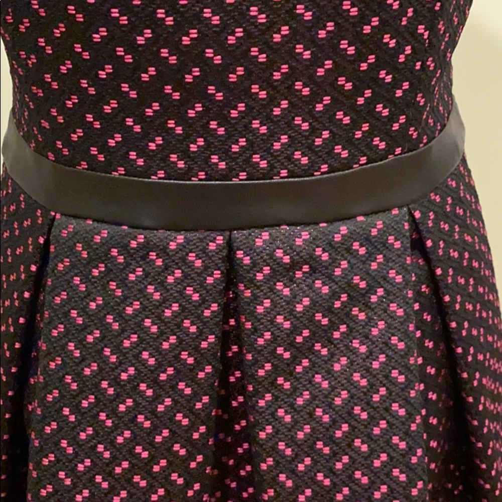 Spectacular Dress! View 3